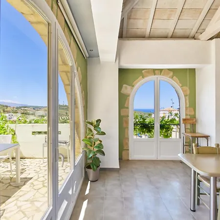 Elaiona In Countryside With Mountain Views Holiday home *